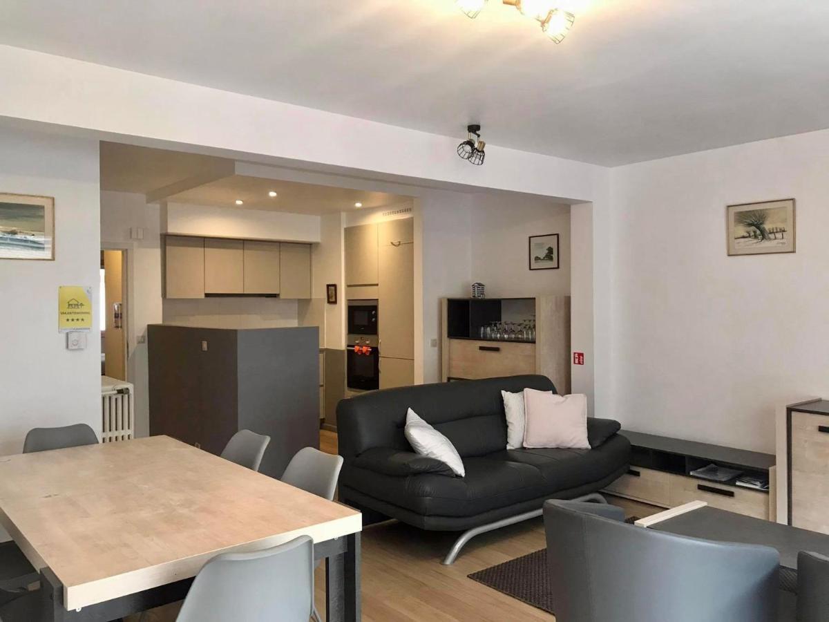 Holiday Cottages Кноке-Хайст Екстериор снимка